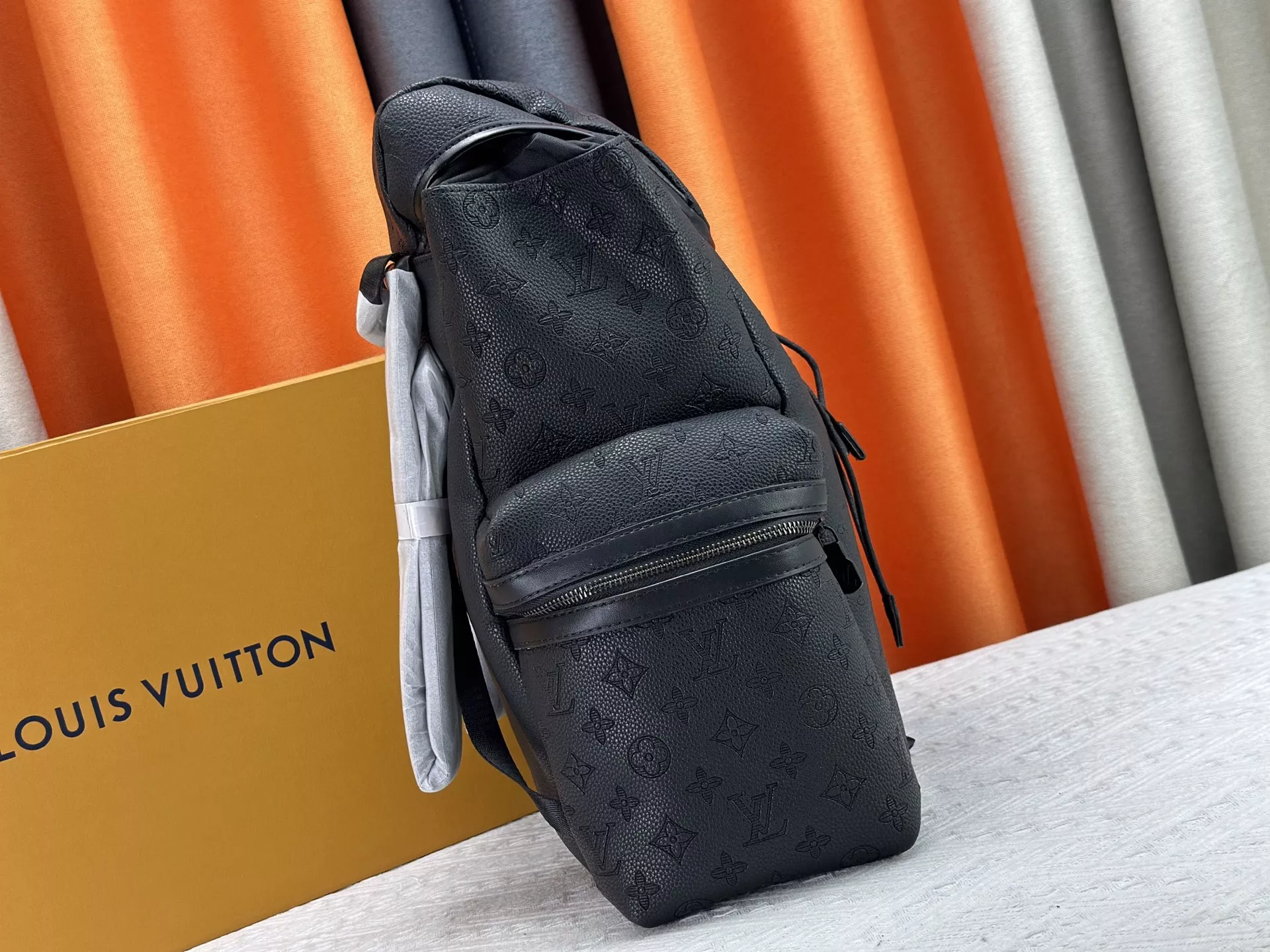 Soft 7929 Louis Vuitton AAA Quality Backpacks For Unisex - Image 3