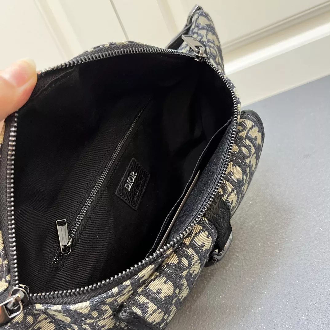 Sophisticated 3645 Christian Dior AAA Quality Belt Bags For Unisex - Image 8