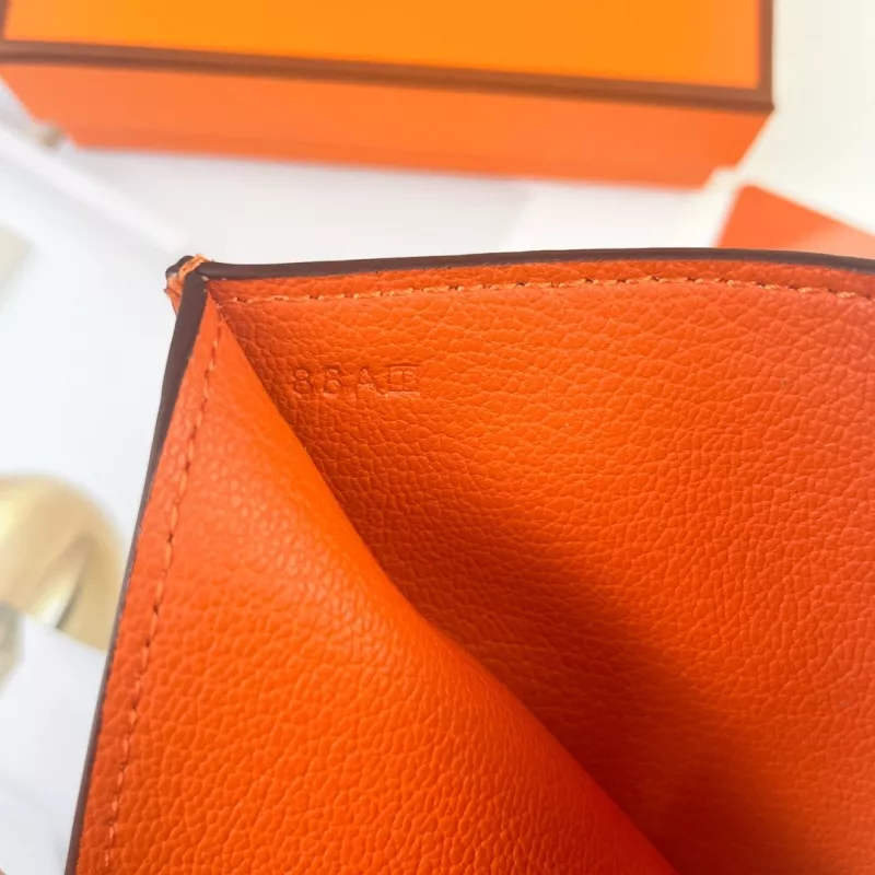Sophisticated 5170 Hermes Card Case - Image 7