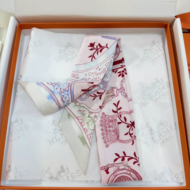 Sophisticated 8427 Hermes Silk Scarf - Image 5