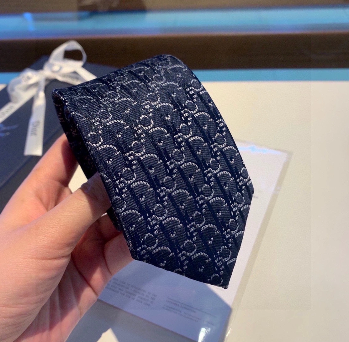 Sophisticated 9663 Christian Dior Necktie For Men