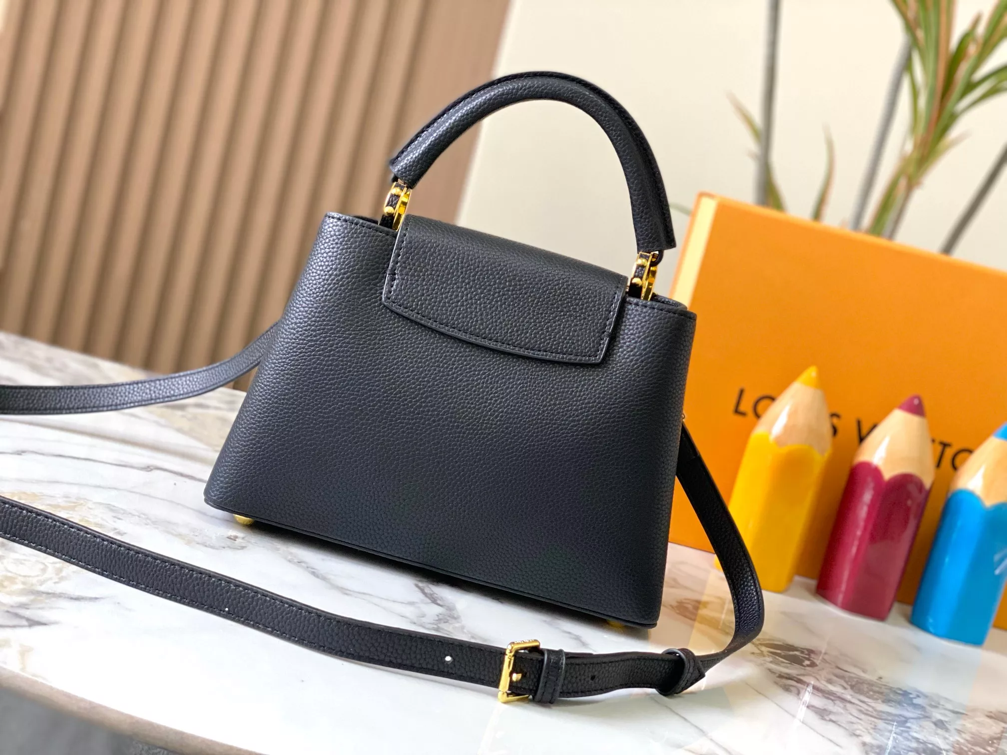 SportInspired 1127 Louis Vuitton AAA Quality Messenger Bags For Women