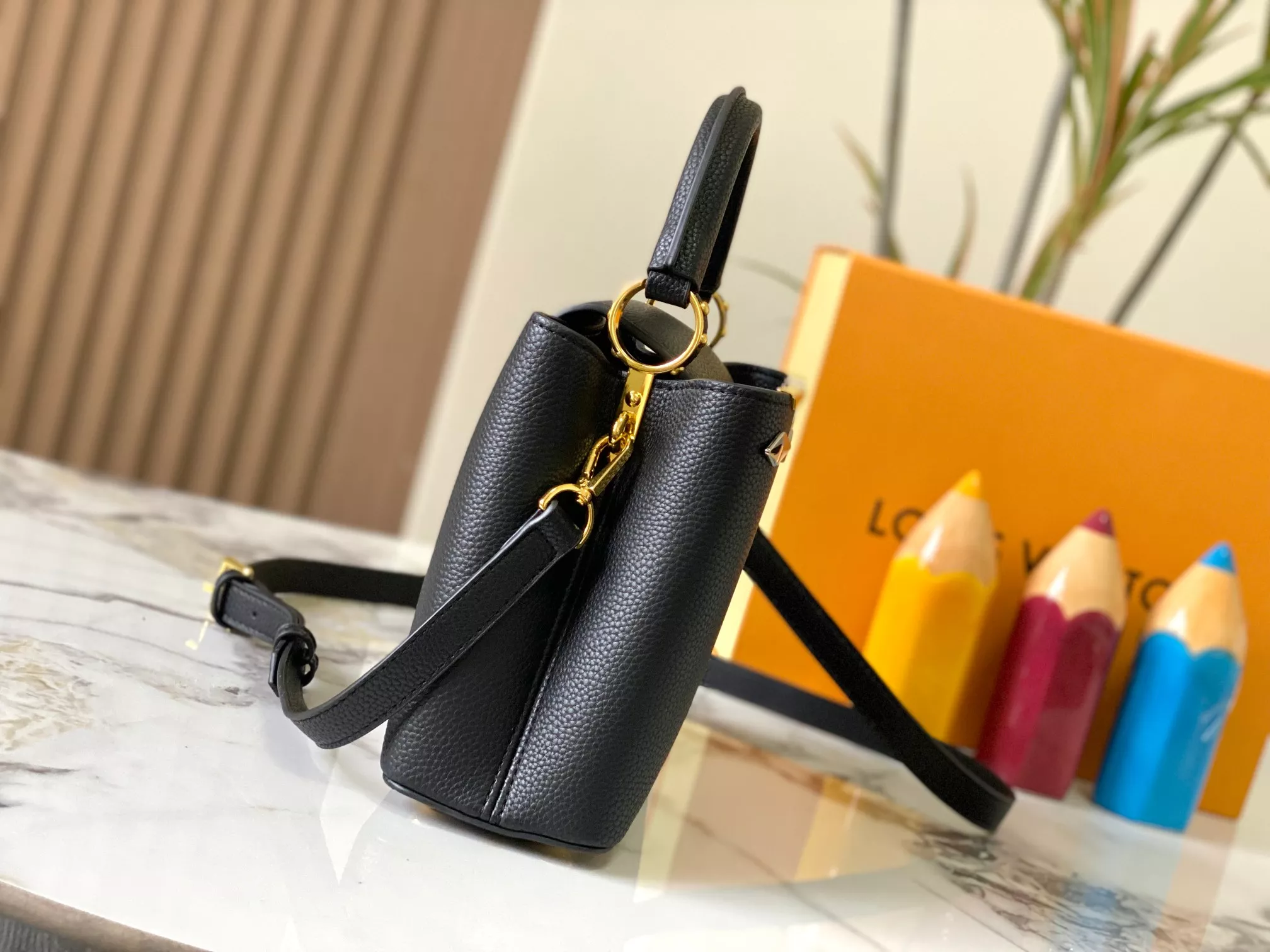 SportInspired 1127 Louis Vuitton AAA Quality Messenger Bags For Women - Image 3