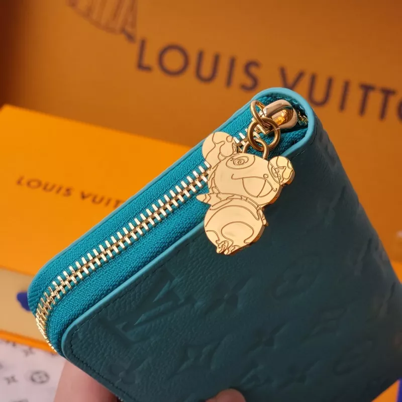 SportInspired 236 Louis Vuitton AAA Quality Card Case - Image 4