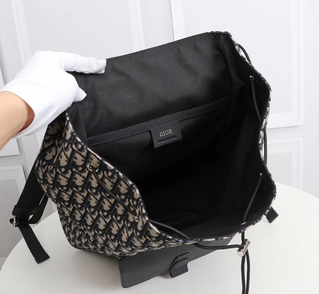 SportInspired 2665 Christian Dior AAA Man Backpacks - Image 7