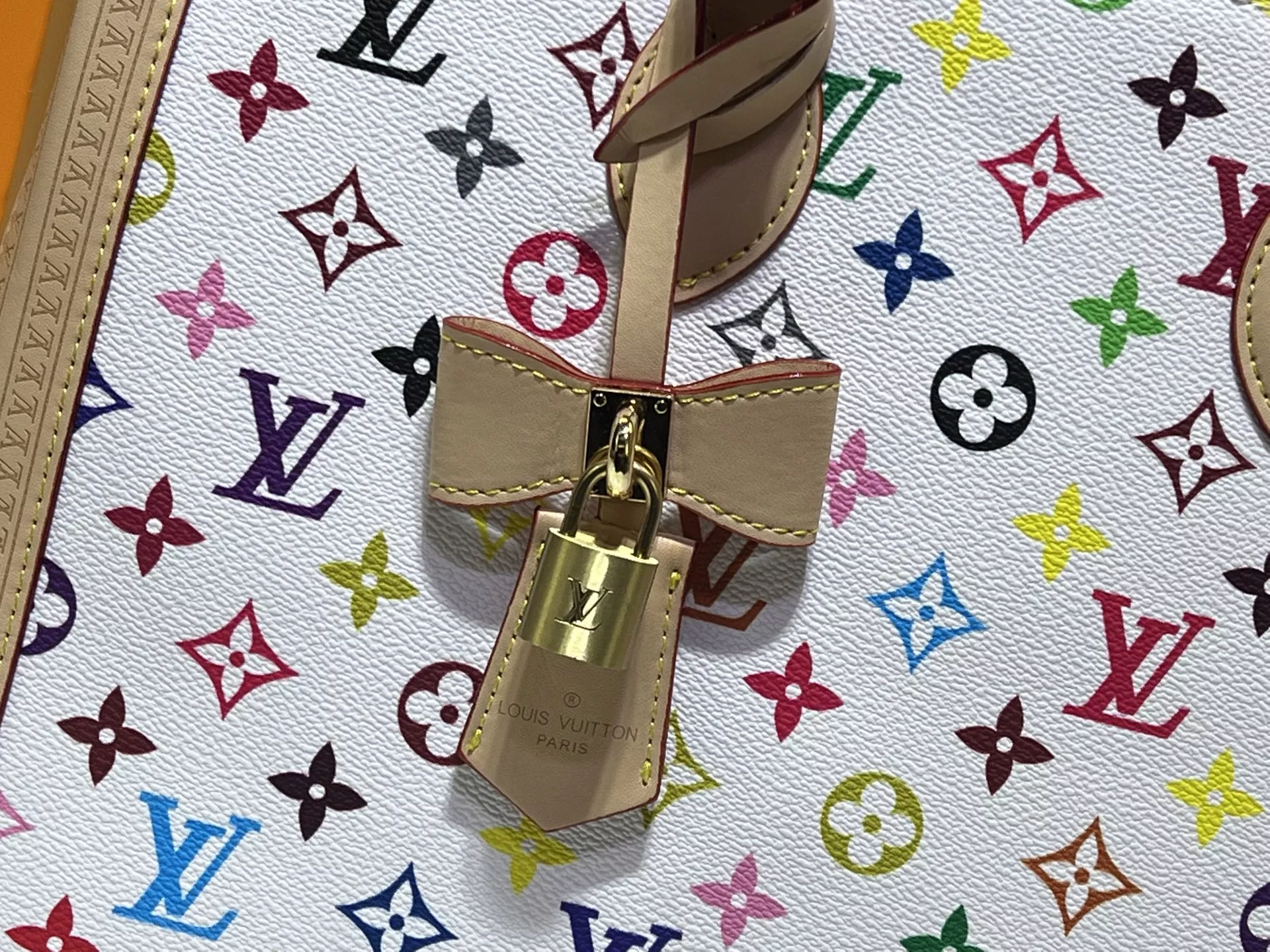 Timeless 449 Louis Vuitton AAA Quality Handbags For Women - Image 5