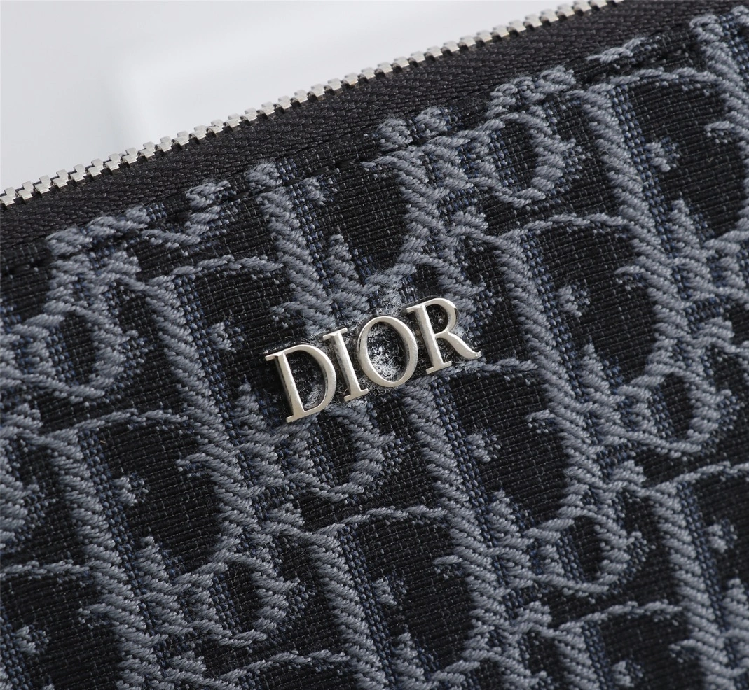 Timeless 4823 Christian Dior AAA Man Wallets - Image 3
