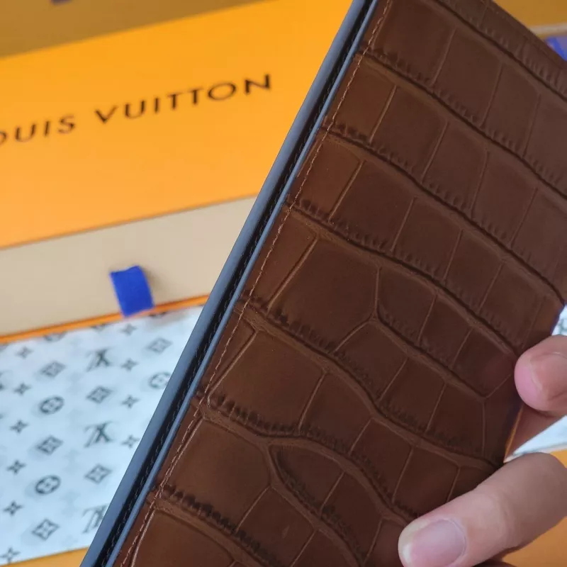 Timeless 905 Louis Vuitton AAA Quality Wallets For Men - Image 4