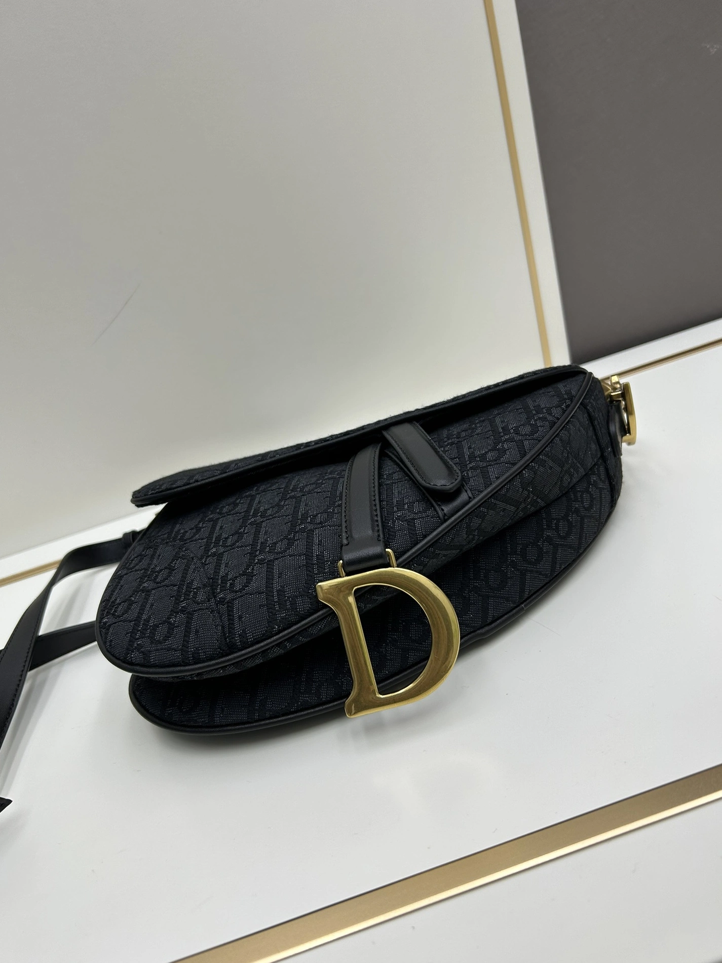 TopPick 2654 Christian Dior AAA Quality Messenger Bags For Women - Image 5