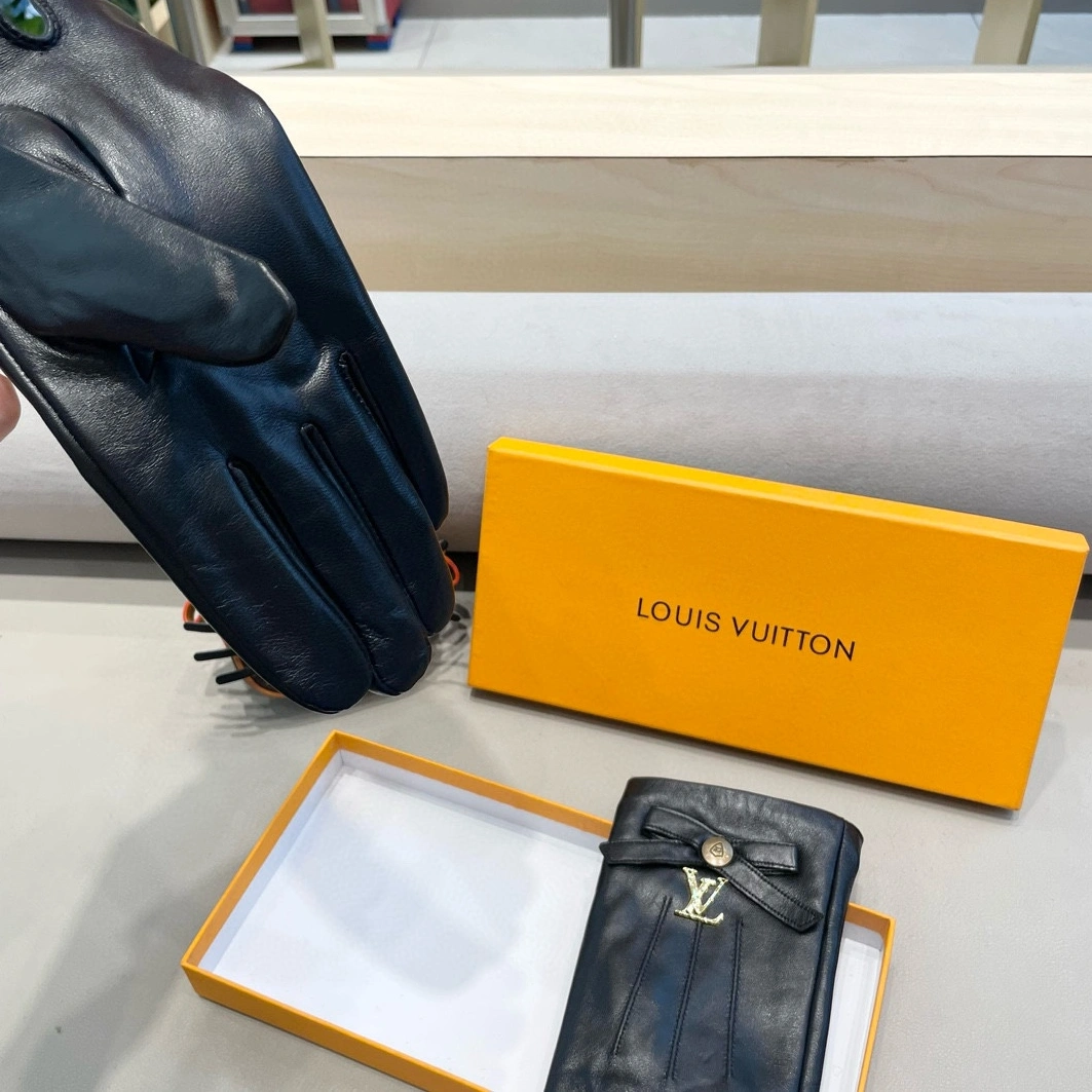 Trendsetting 7597 Louis Vuitton LV Gloves For Women - Image 7