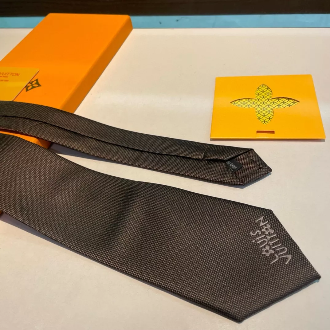 Trendsetting 7970 Louis Vuitton LV Necktie - Image 4