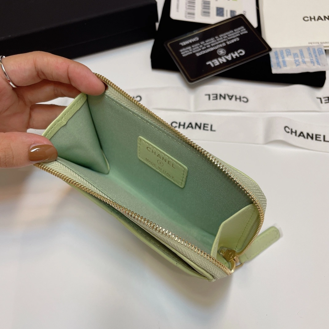 Trendsetting 8537 Chanel Card Case - Image 8