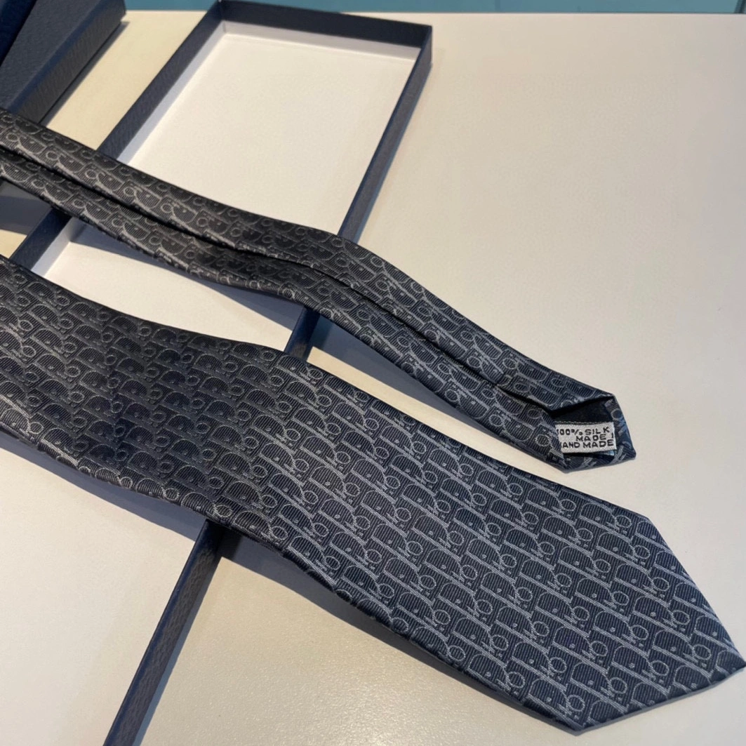 Trendsetting 8626 Christian Dior Necktie For Men - Image 3