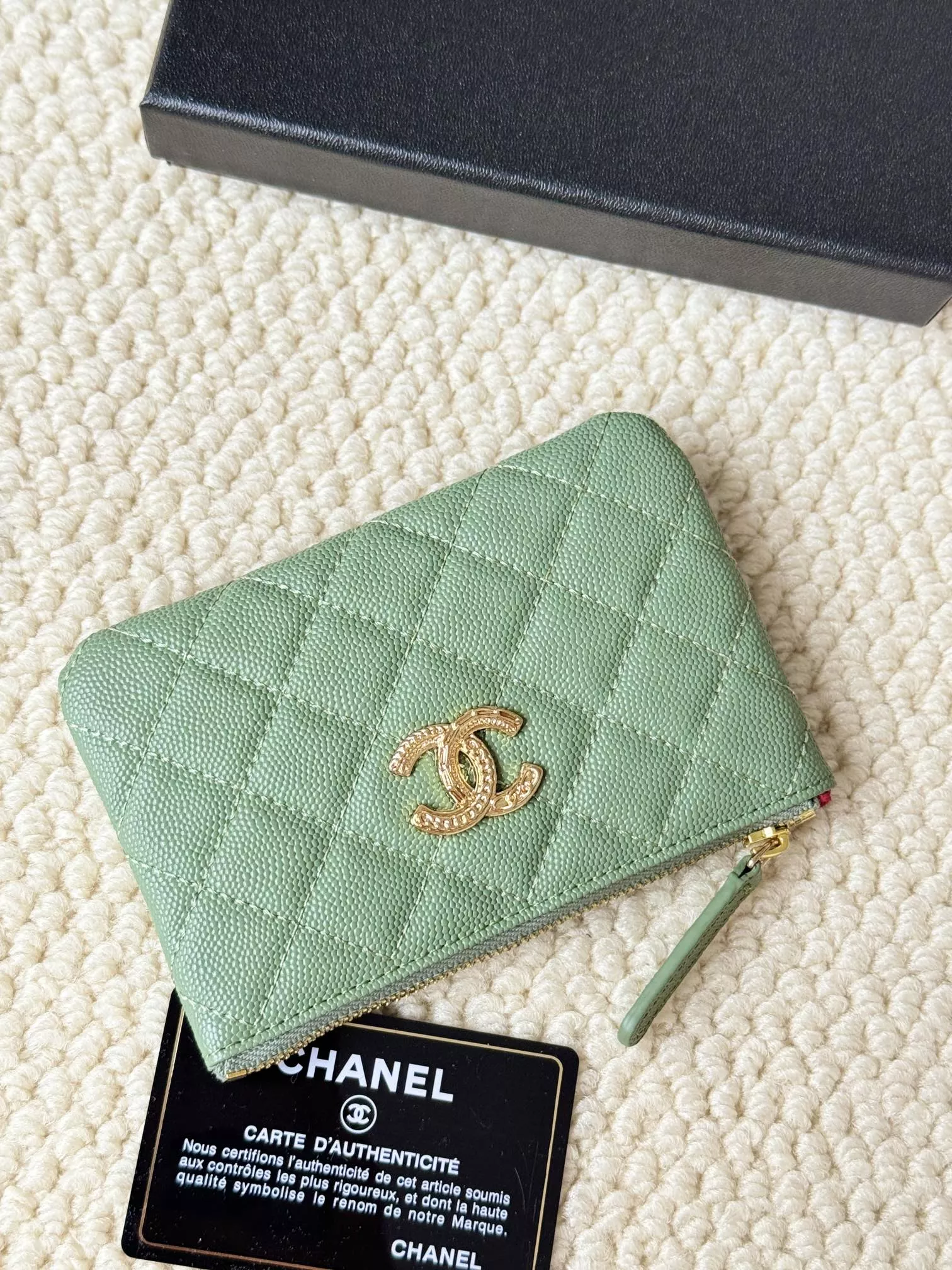 Trendsetting 9584 Chanel Card Case - Image 4