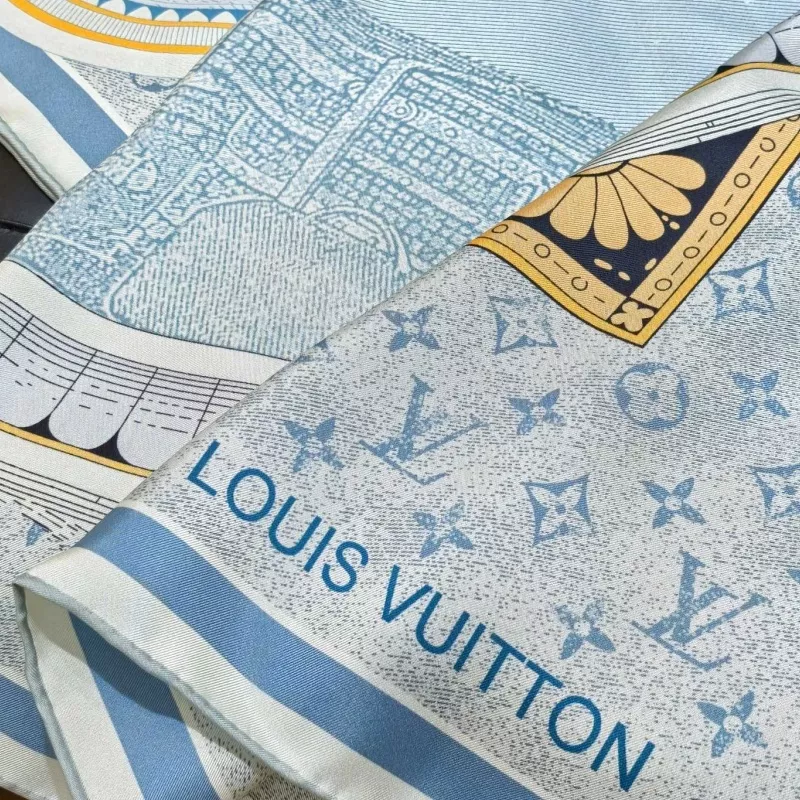 Trendy 305 Louis Vuitton Silk Squares - Image 4