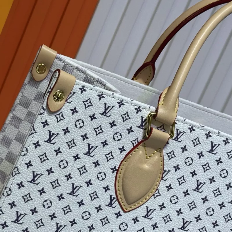 Trendy 8387 Louis Vuitton AAA Quality Tote-Handbags For Women - Image 4