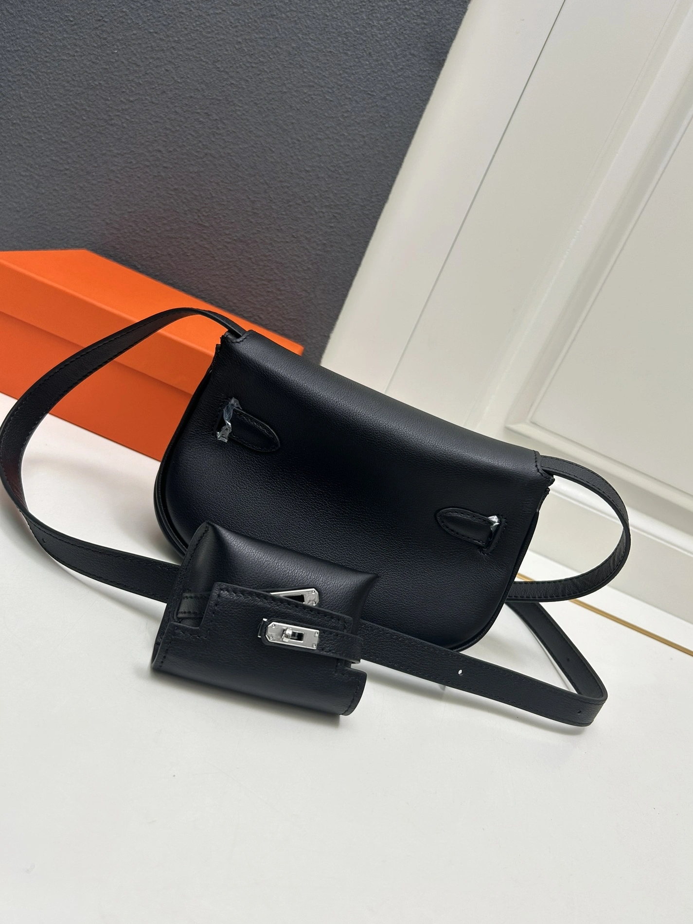 Unique 1043 Hermes AAA Quality Messenger Bags For Women