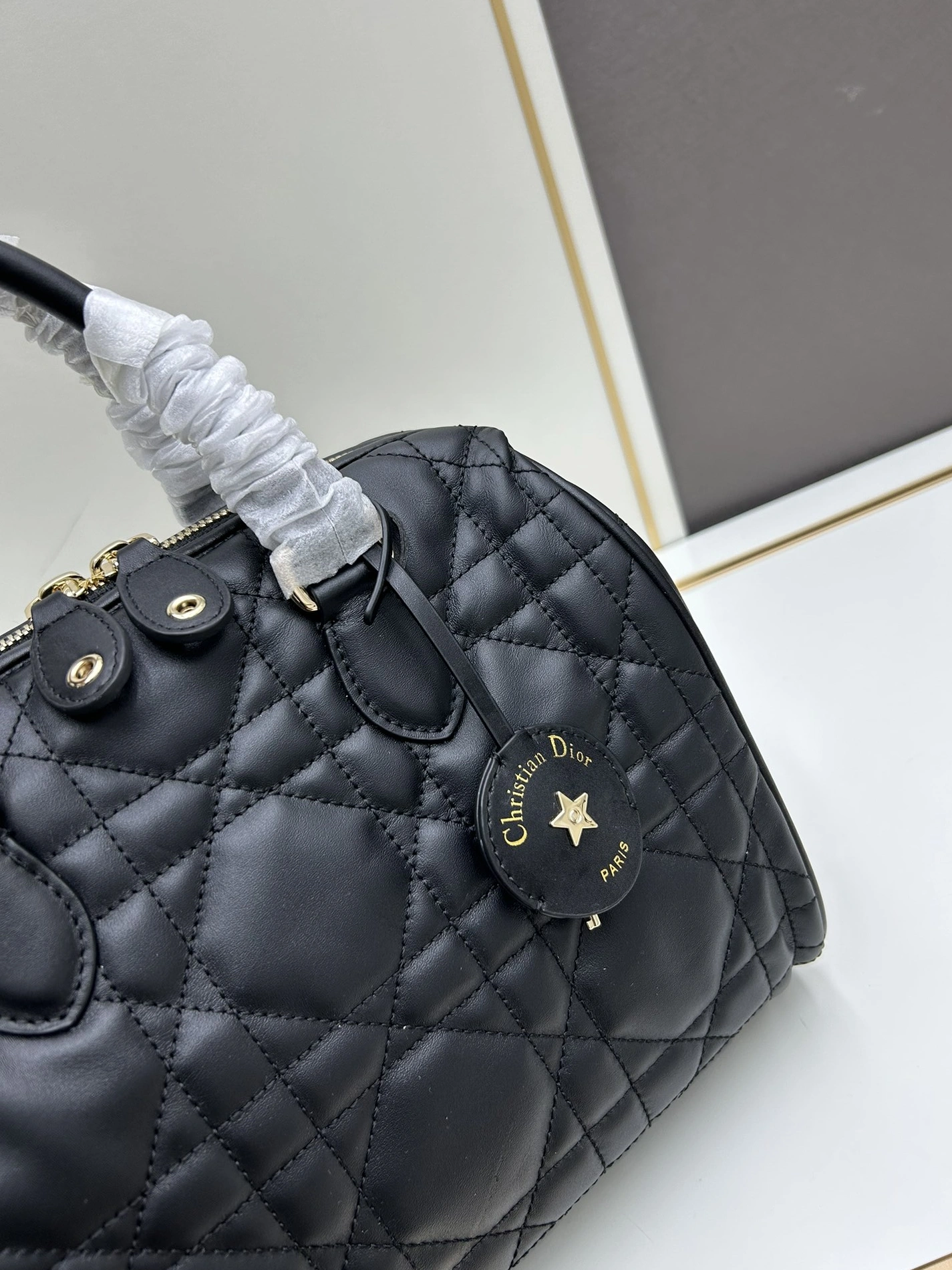 Unique 1134 Christian Dior AAA Quality Handbags For Women - Image 4