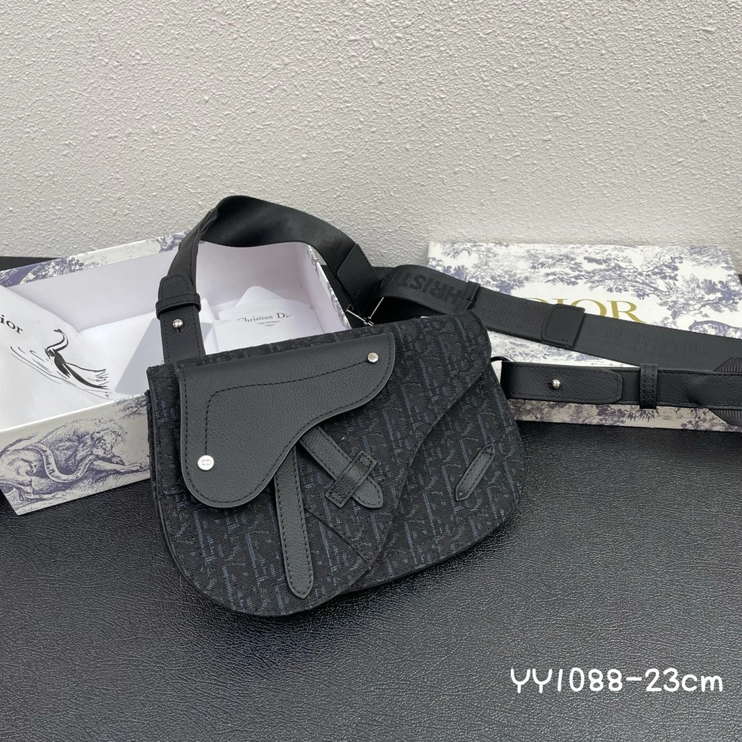 Unique 5585 Christian Dior AAA Man Messenger Bags