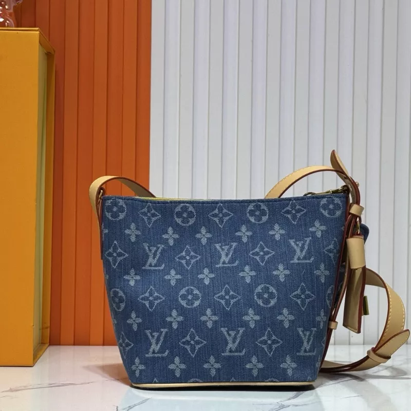 Unique 6499 Louis Vuitton AAA Quality Messenger Bags For Women - Image 6
