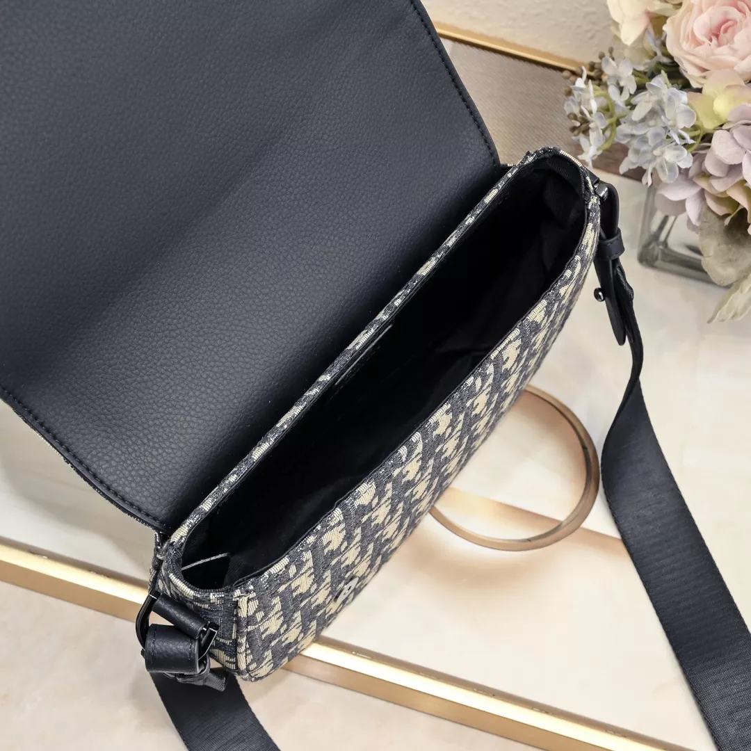 Unique 6926 Christian Dior AAA Man Messenger Bags - Image 8