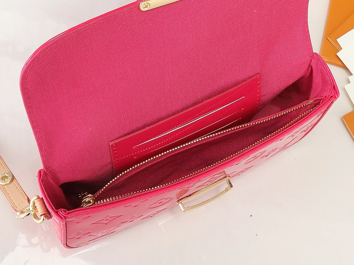 Unique 7729 Louis Vuitton AAA Quality Messenger Bags For Women - Image 8