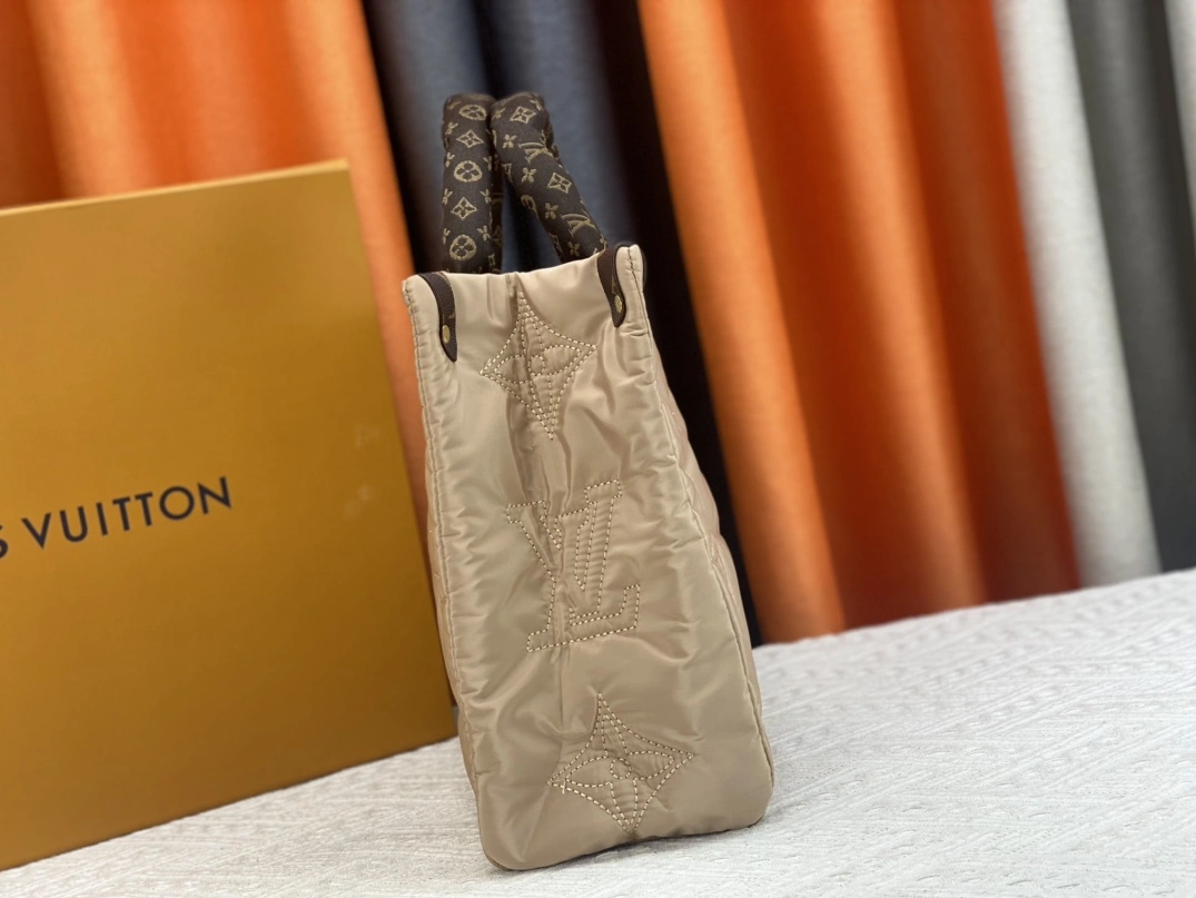 Unique 9261 Louis Vuitton AAA Quality Tote-Handbags For Women - Image 3