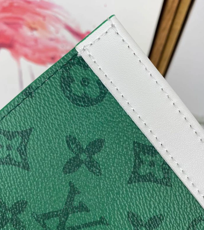 UrbanStyle 3221 Louis Vuitton AAA Quality Wallets For Unisex - Image 5