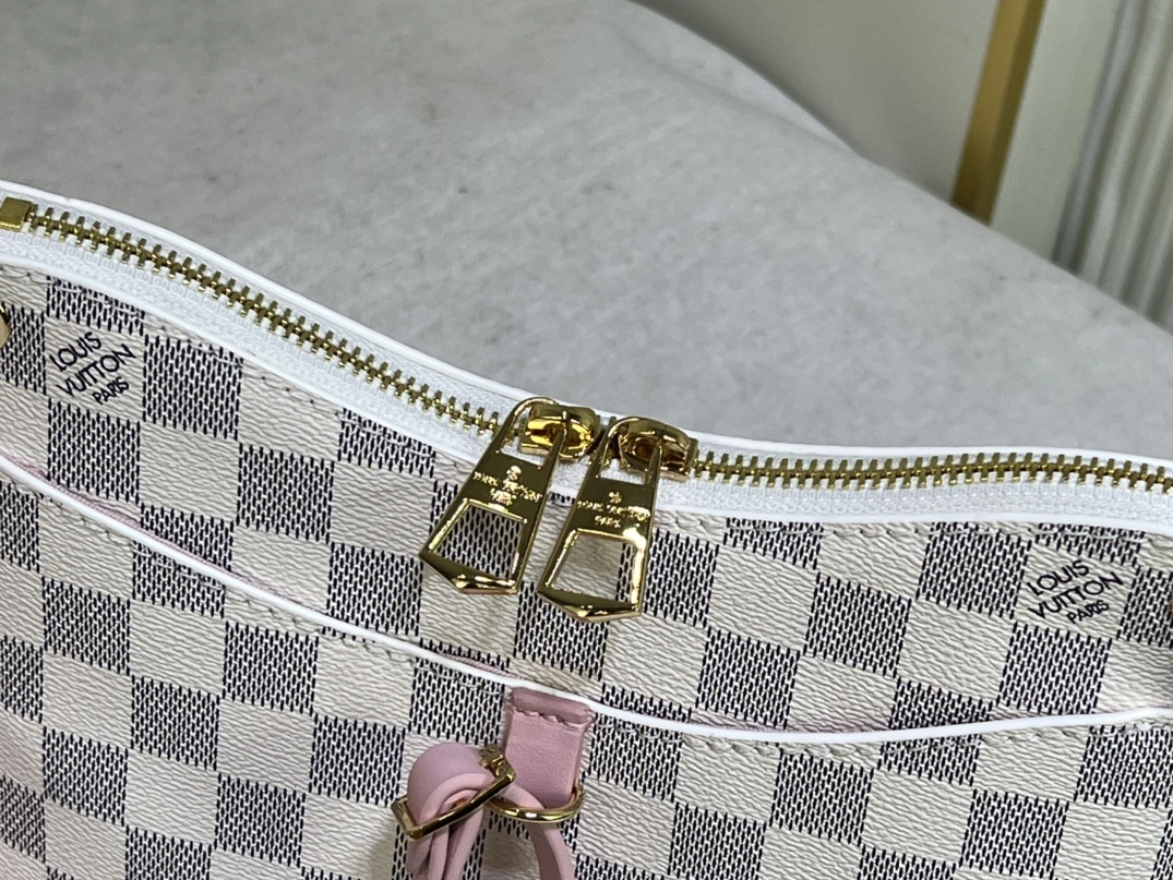 UrbanStyle 6648 Louis Vuitton AAA Quality Messenger Bags For Women - Image 3