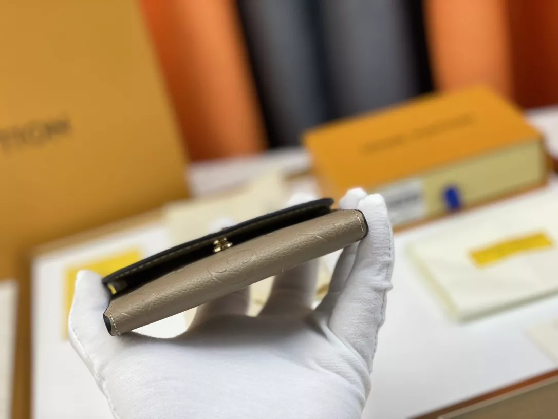 UrbanStyle 8673 Louis Vuitton LV Card Case - Image 4