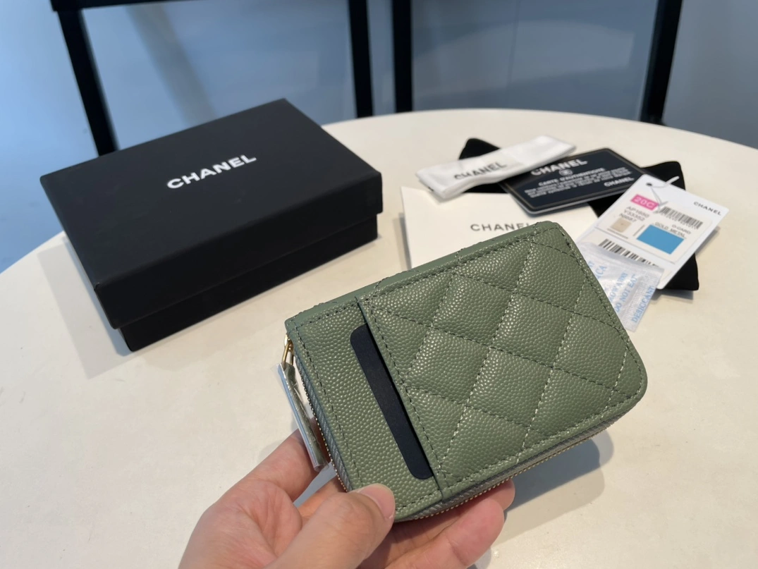 Versatile 1424 Chanel AAA Quality Card Case For Women