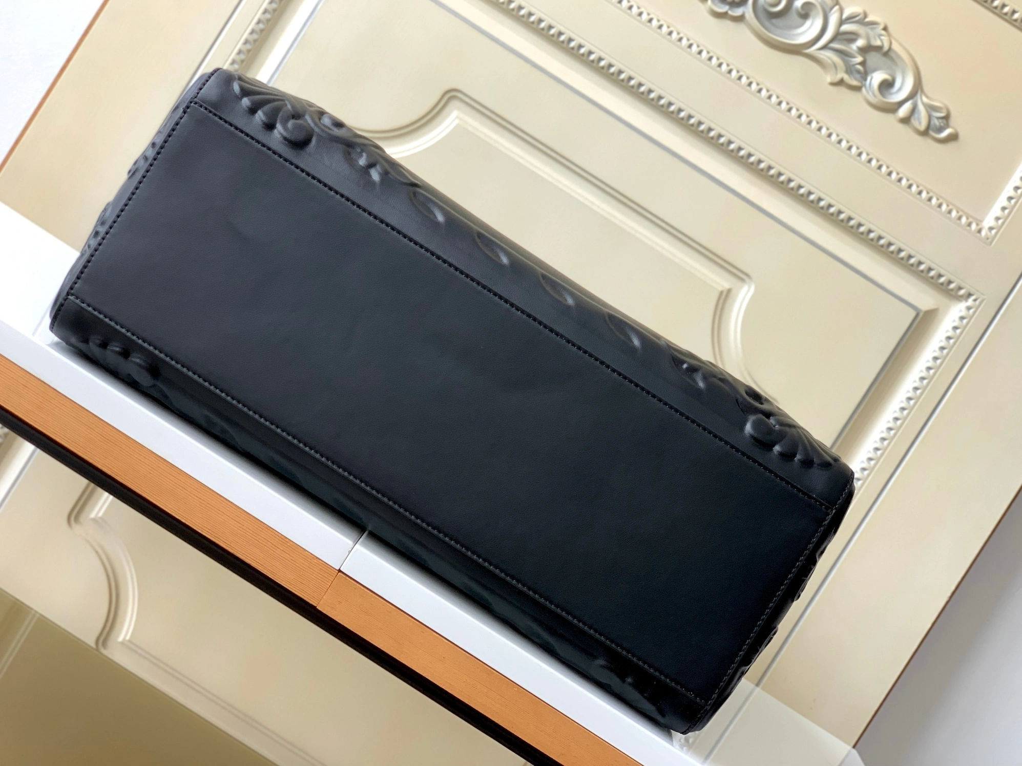 Versatile 2159 Louis Vuitton AAA Quality Tote-Handbags For Women - Image 3