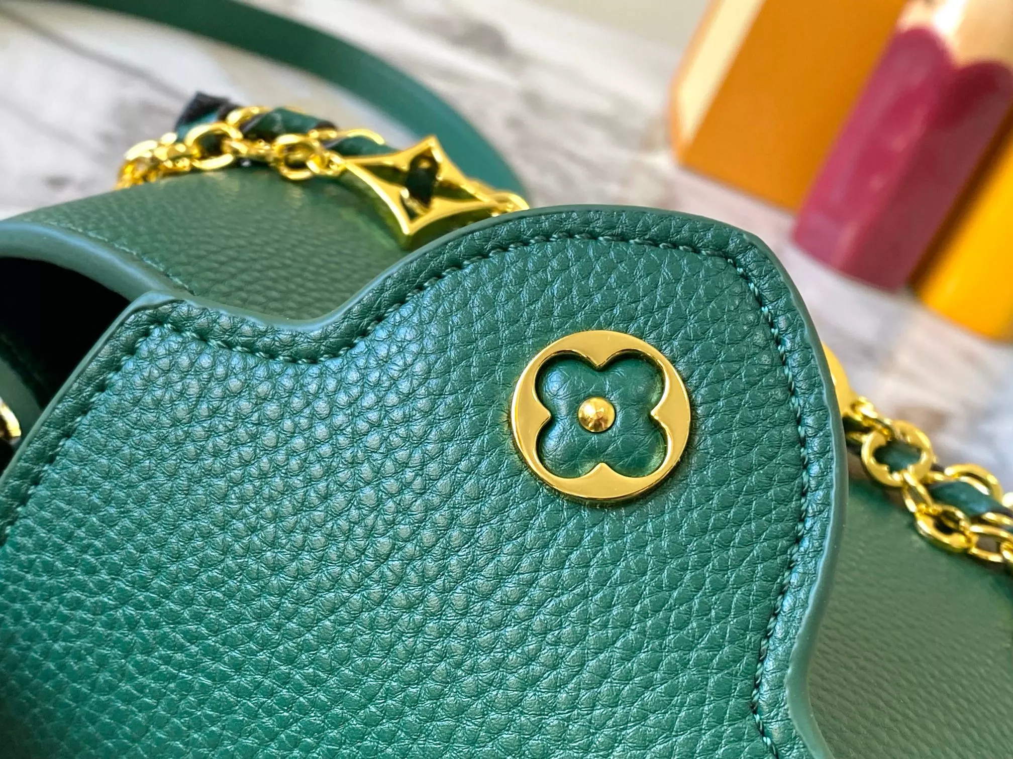 Versatile 3120 Louis Vuitton AAA Quality Messenger Bags For Women - Image 7