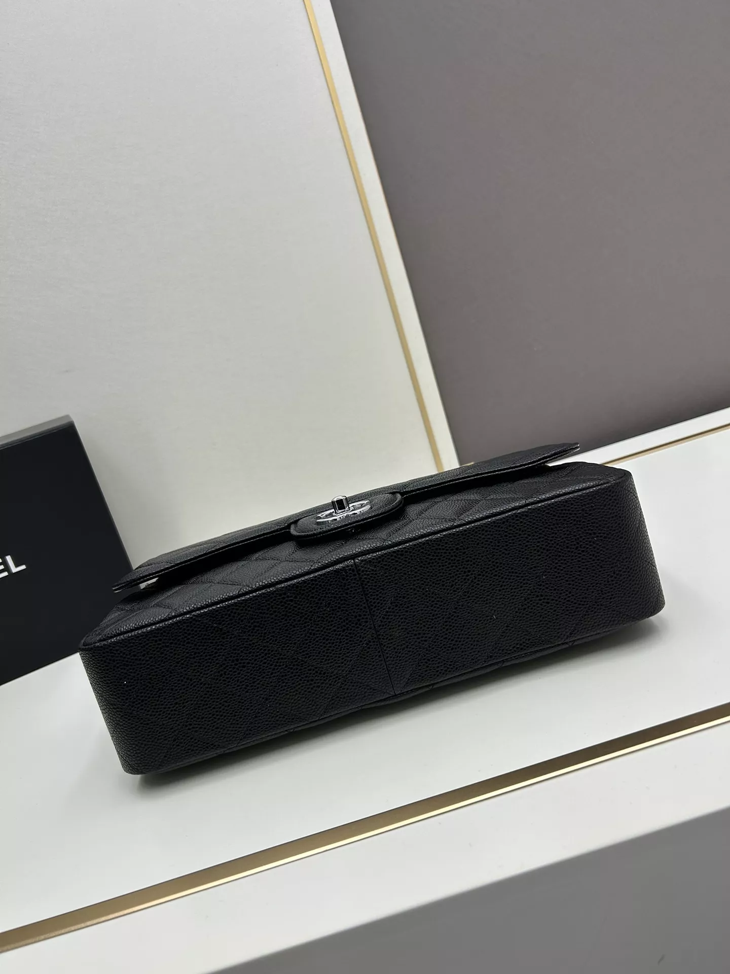 Versatile 3744 Chanel AAA Quality Shoulder Bags For Women - Image 4