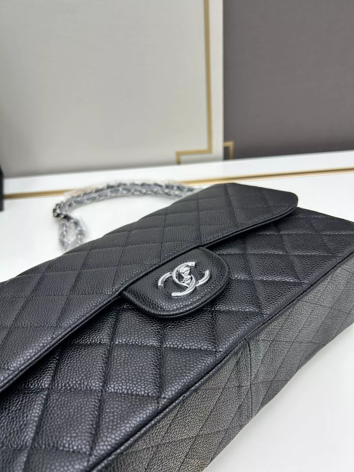 Versatile 3744 Chanel AAA Quality Shoulder Bags For Women - Image 5