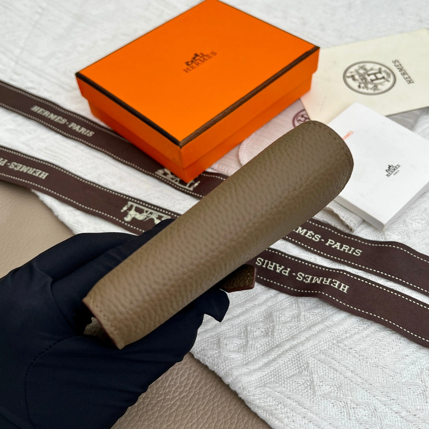 Vibrant 3905 Hermes AAA Quality Wallets - Image 7