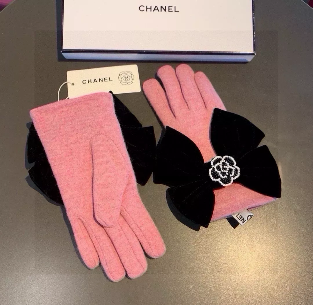 Vibrant 9886 Chanel Gloves For Women - Image 4