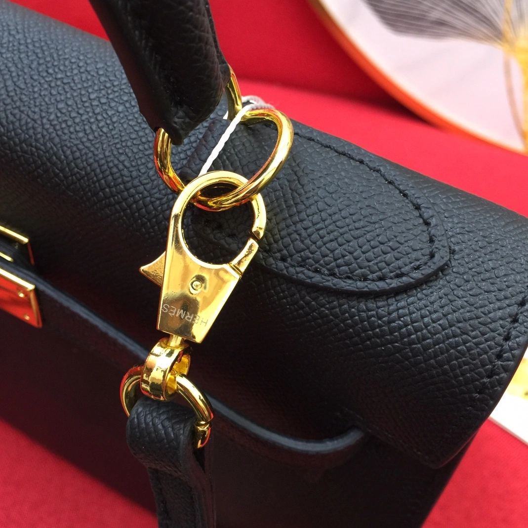 WellDesigned 2698 Hermes AAA Quality Handbags For Women - Image 4