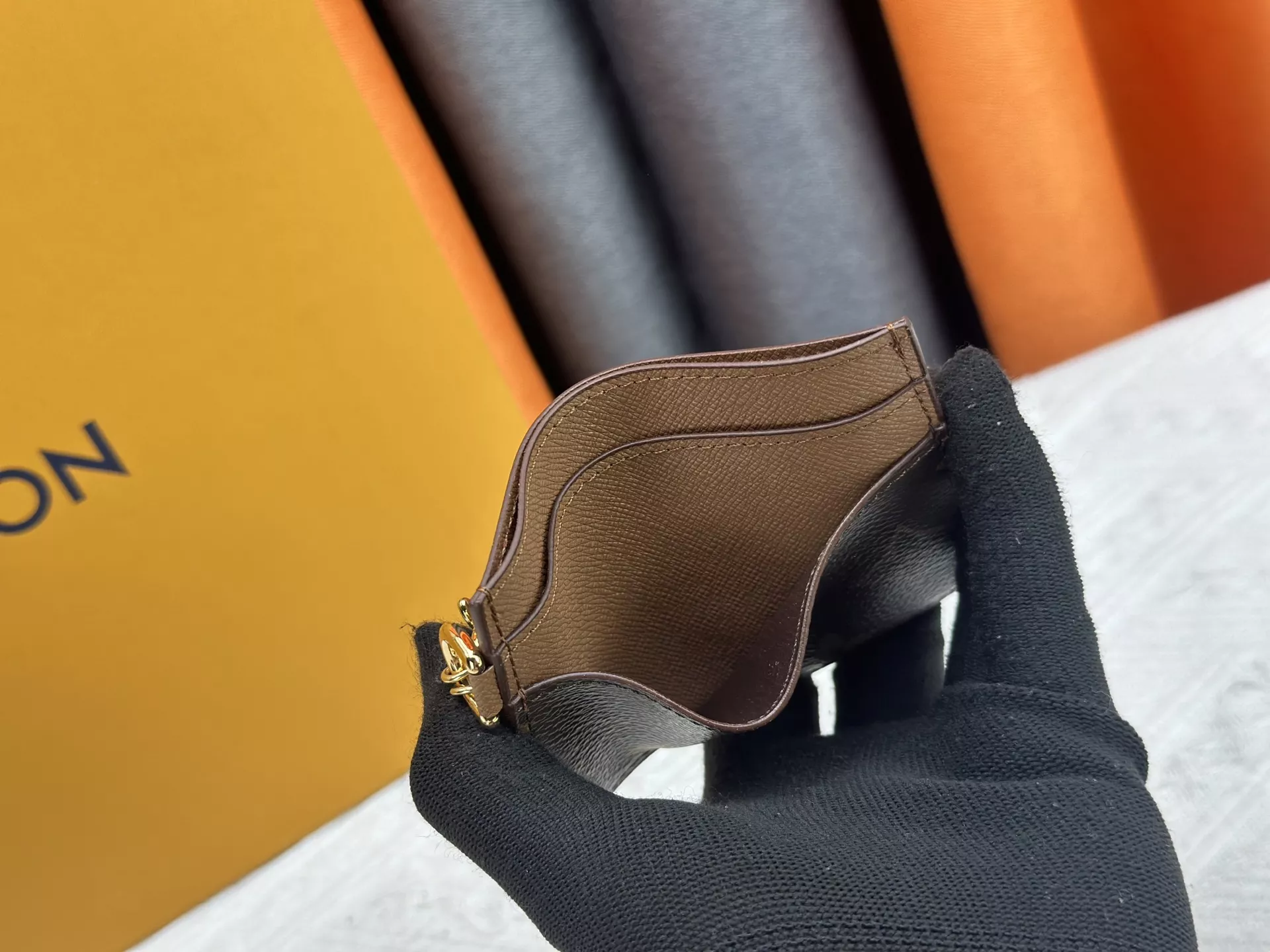 WellDesigned 6793 Louis Vuitton LV Card Case For Women - Image 6