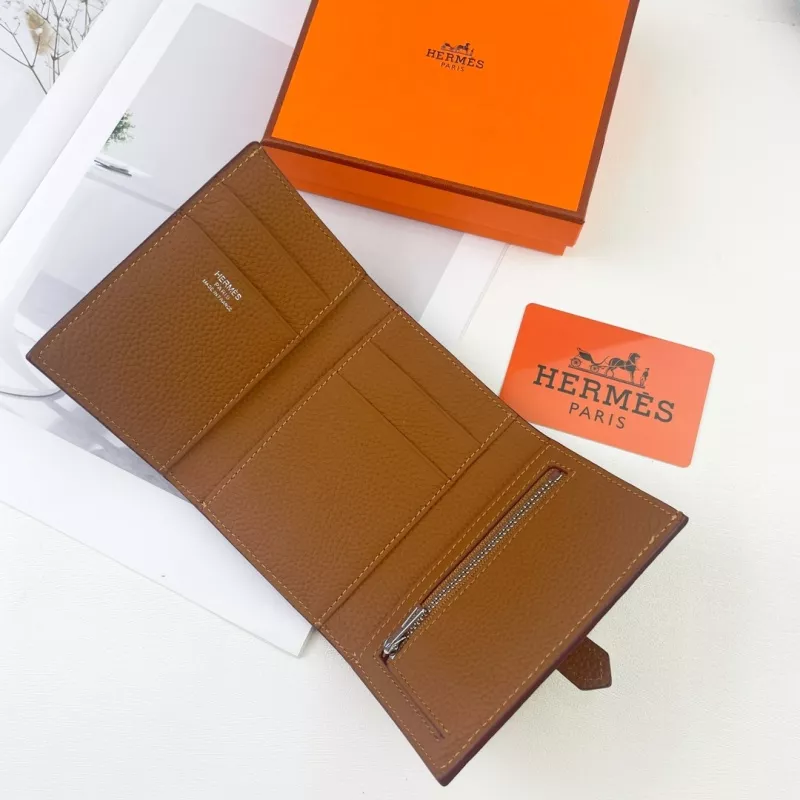WellDesigned 8107 Hermes Card Case - Image 5