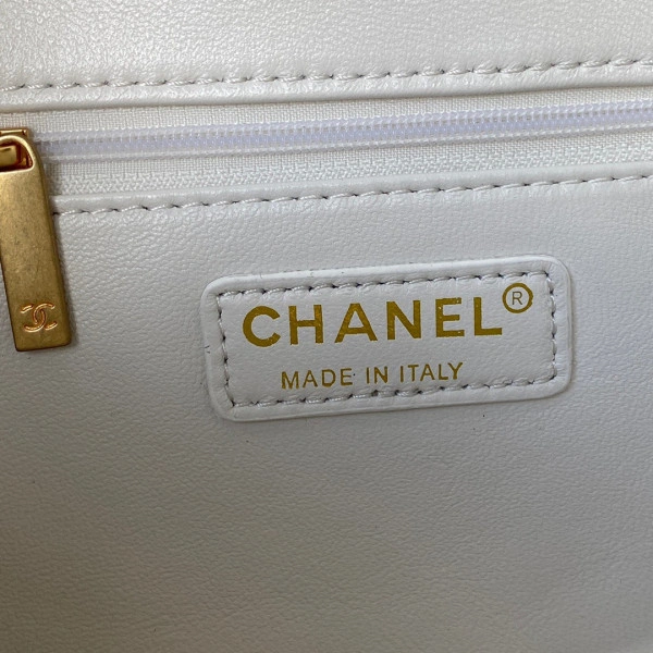 ModernLook CHANEL FLAP BAG 543 - Image 9