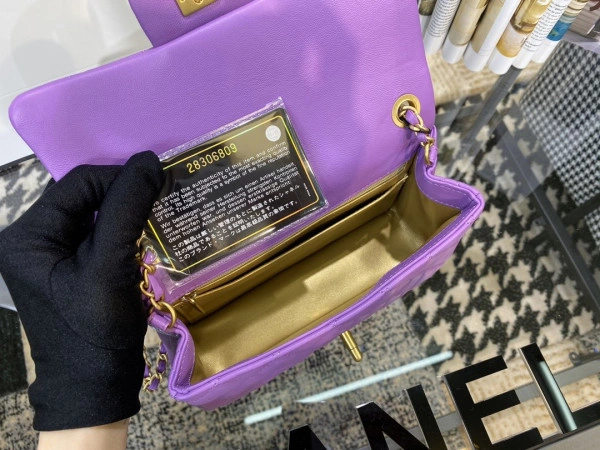 AllSeason CHANEL FLAP BAG 695 - Image 5