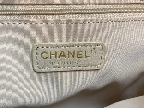 CHANEL BACKPACK Fashionable 158 - Image 4