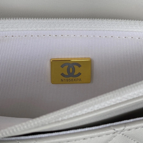 CHANEL WALLET StreetReady 1315 - Image 10