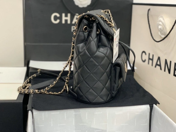 WellDesigned CHANEL BACKPACK IN LAMBSKIN WITH GOLD HARDWARE 155 - Image 9