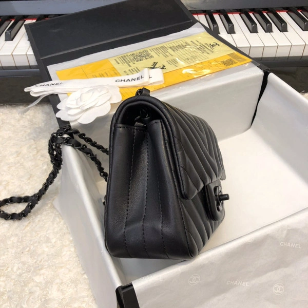 SportInspired CHANEL FLAP BAG 577 - Image 9