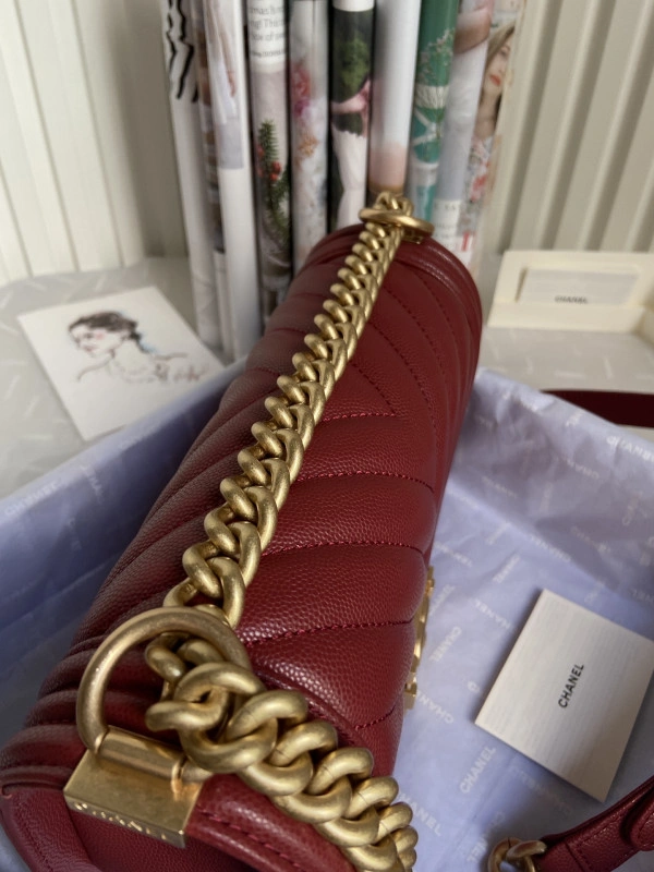 CHANEL BOY BAG StreetReady 200 - Image 3