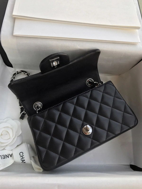 CHANEL FLAP BAG DailyWear 745 - Image 10