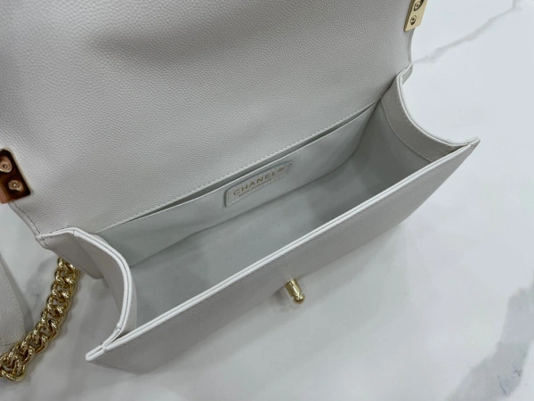 CHANEL BOY BAG Popular 225 - Image 10