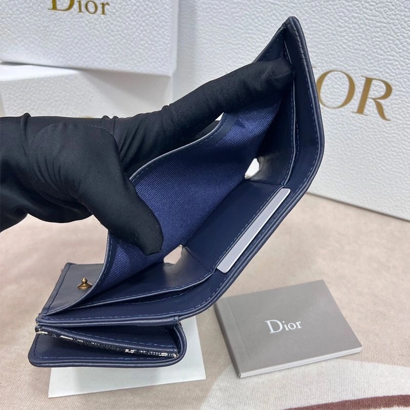 Dior 30 Montaigne Wallet Oblique Motif Canvas Blue - Image 3